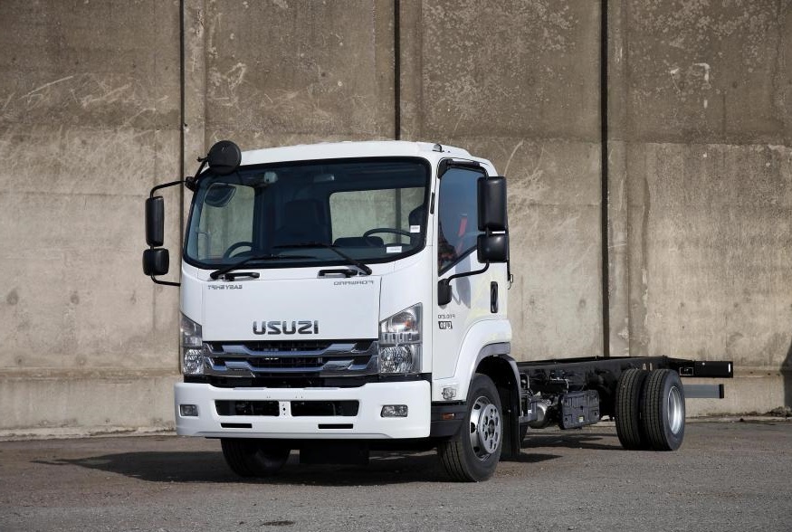 Шиномонтаж колес Isuzu Forward